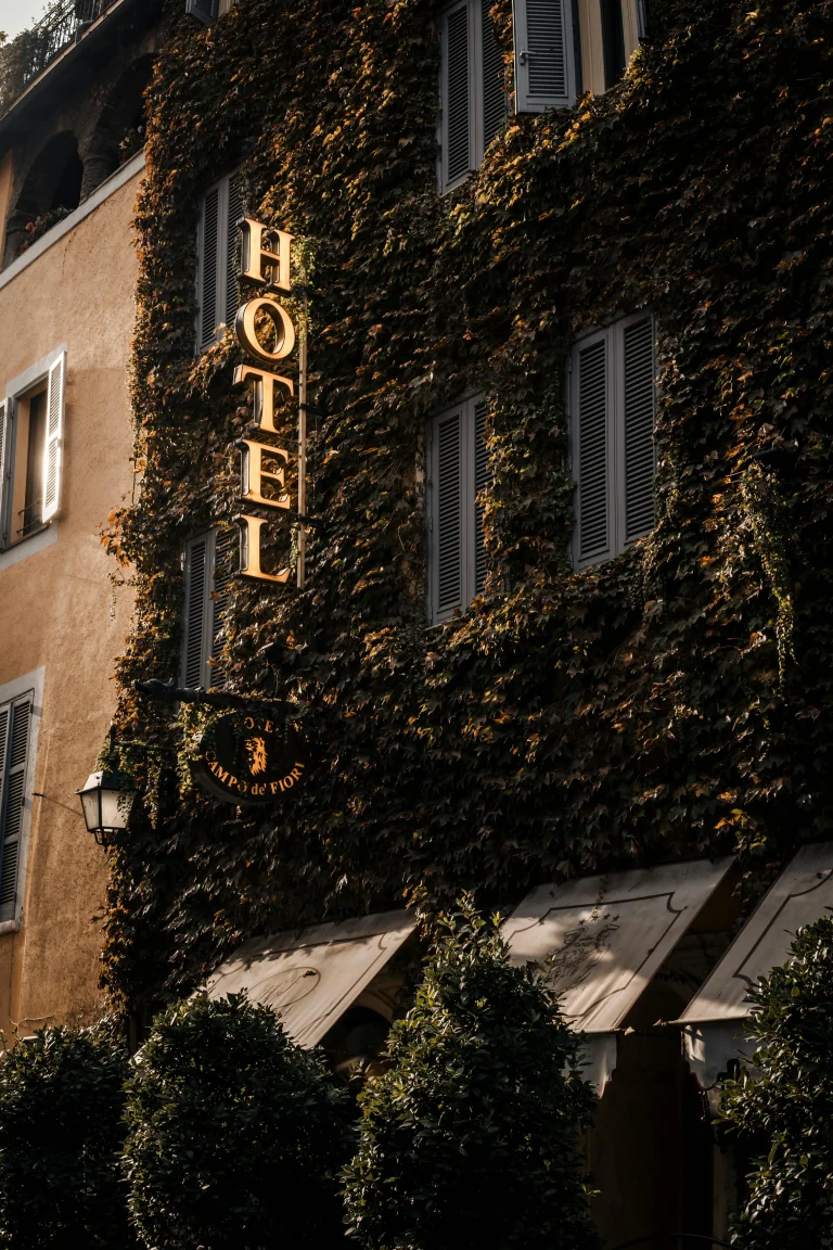 U Hotel Fifth Avenue New York NY: Is It Worth It for Budget Travelers?